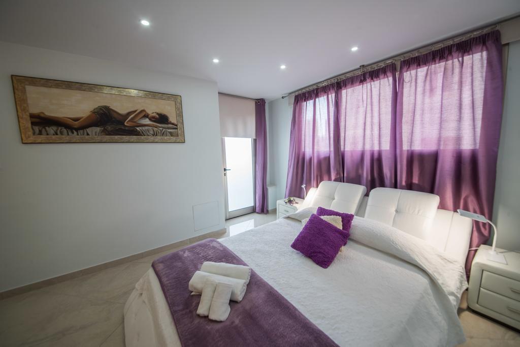 Mesogios House Suites Lárnaca Exterior foto